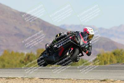 media/Mar-21-2025-CVMA Friday Practice (Fri) [[30cd4fe323]]/5-Racer 4/Session 3 Turn 9 Entry/